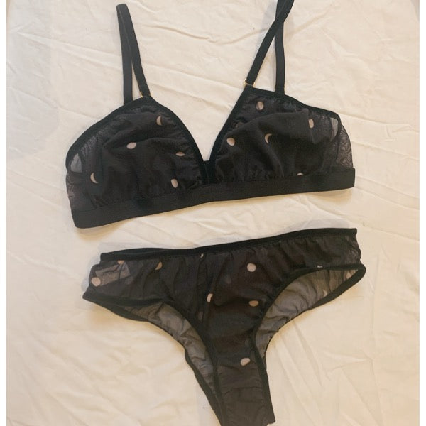 Laia Briefs